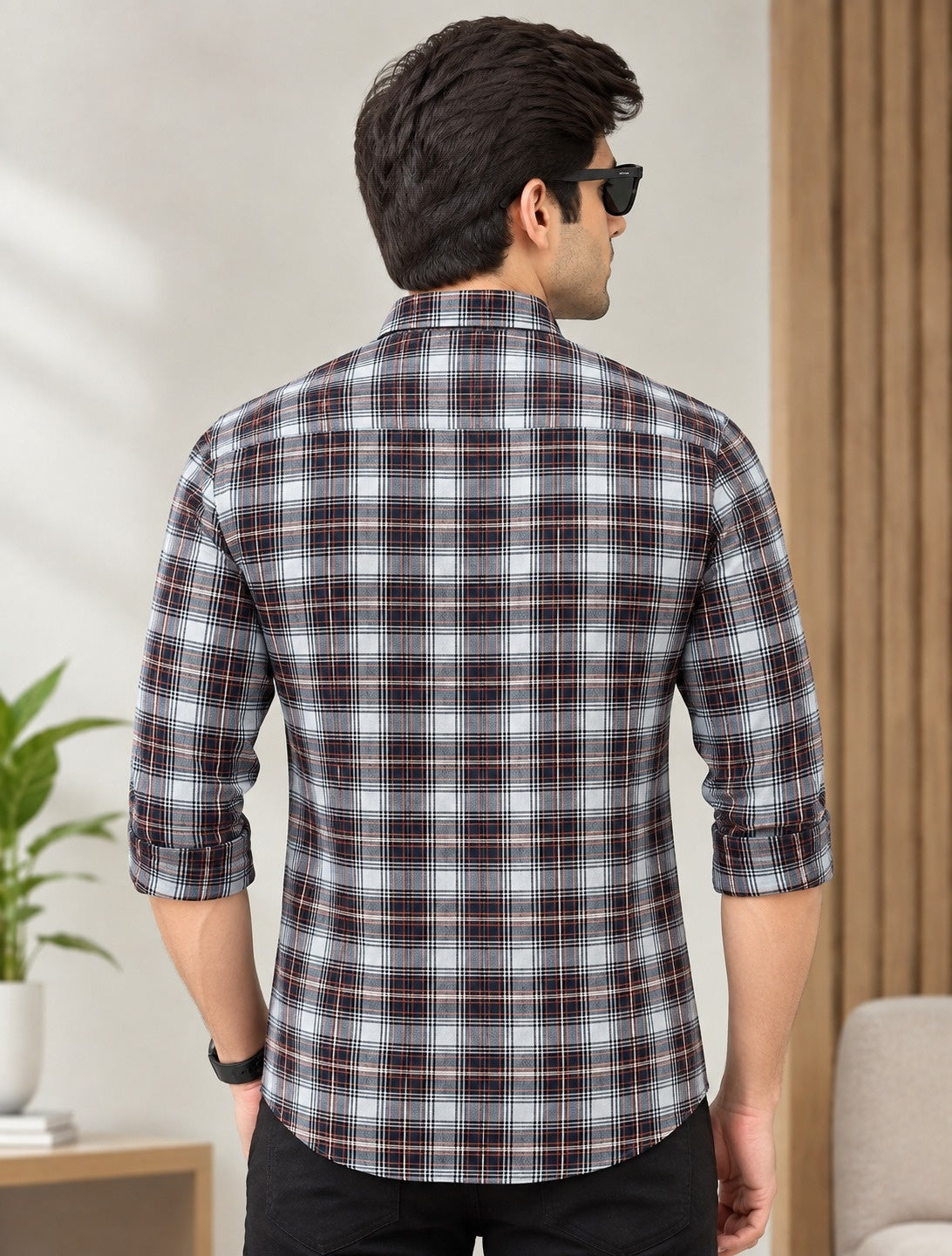 Men Relaxed Checked Casual Shirt