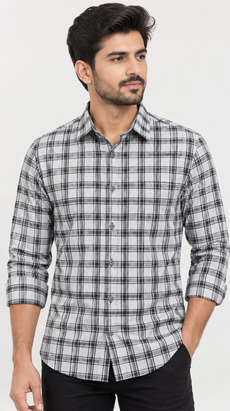 Men Relaxed Checked Casual Shirt